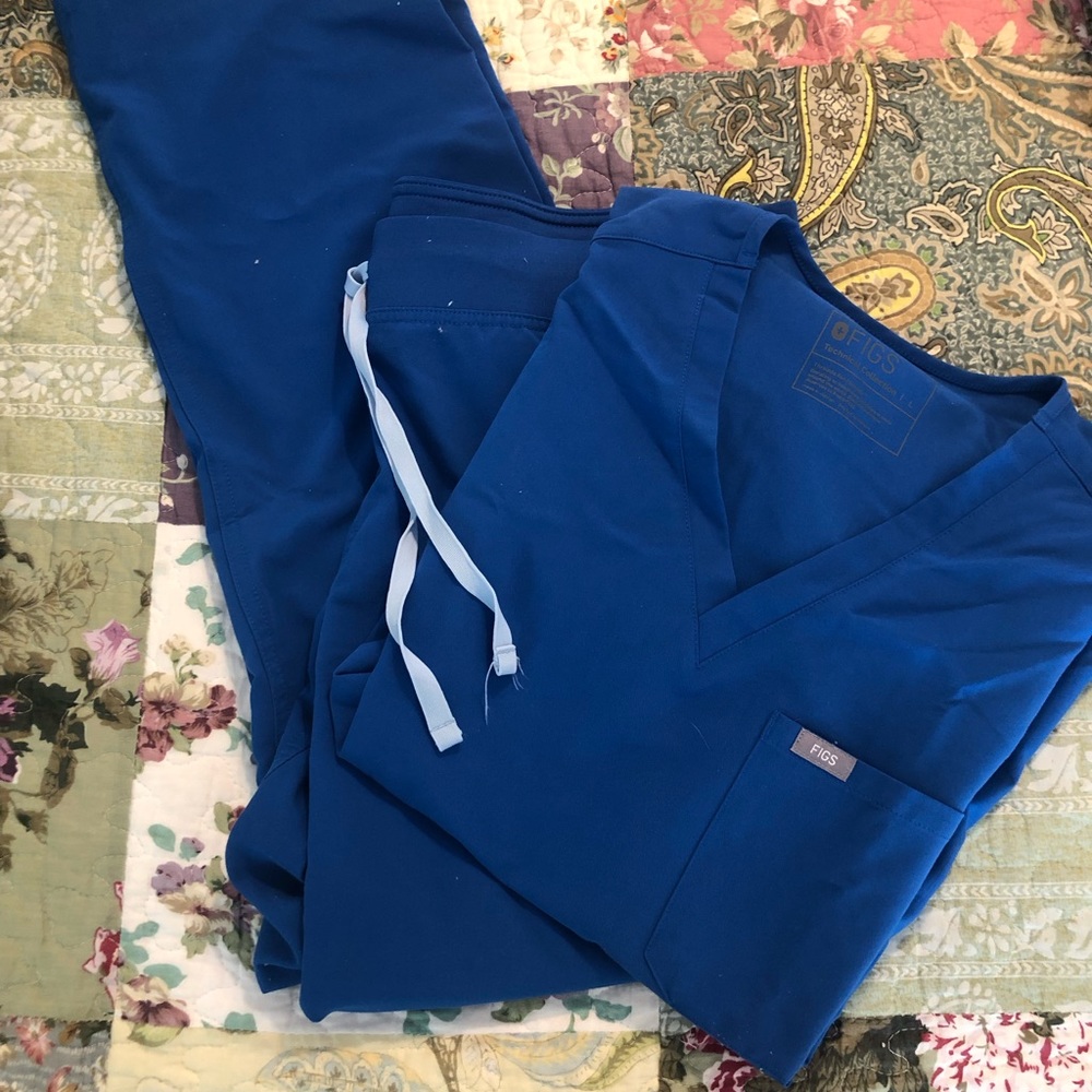 Royal blue figs set